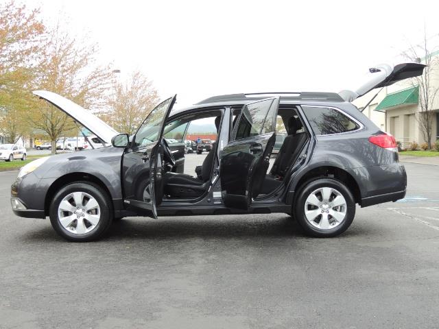 2012 Subaru Outback 2.5i Premium Wagon / ALL WHEEL DRIVE / LOW MILES - Photo 23 - Portland, OR 97217