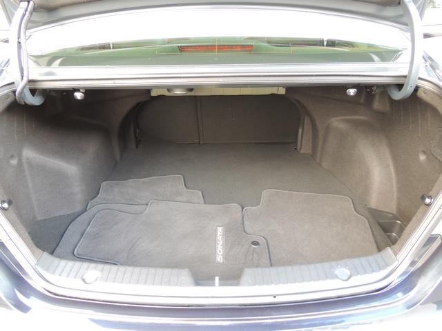2013 Hyundai Sonata 2.0T Limited w/Navi / Leather / Loaded / 1-OWNER - Photo 29 - Portland, OR 97217