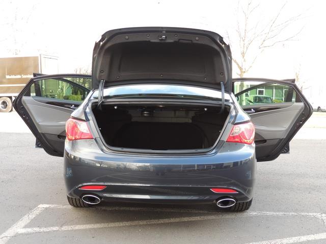 2013 Hyundai Sonata 2.0T Limited w/Navi / Leather / Loaded / 1-OWNER - Photo 28 - Portland, OR 97217
