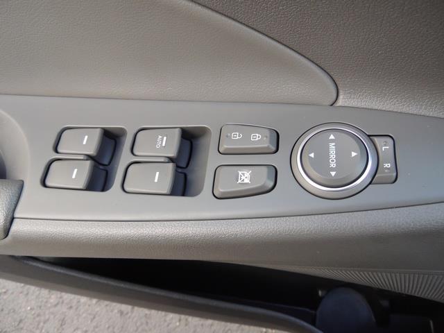 2013 Hyundai Sonata 2.0T Limited w/Navi / Leather / Loaded / 1-OWNER - Photo 35 - Portland, OR 97217