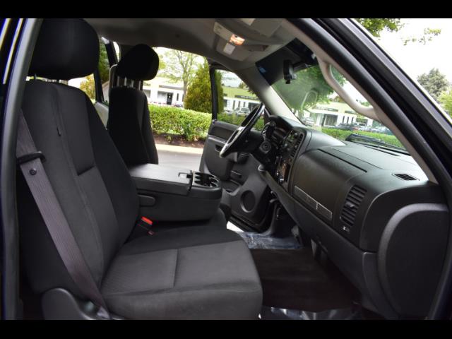 2011 Chevrolet Silverado 1500 LT / Crew Cab / 5.3L 8Cyl / 4X4 / Excel Cond - Photo 17 - Portland, OR 97217