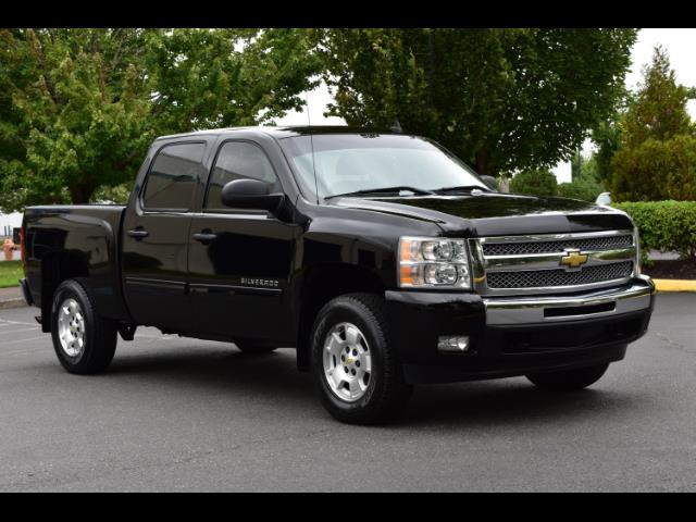 2011 Chevrolet Silverado 1500 LT / Crew Cab / 5.3L 8Cyl / 4X4 / Excel Cond - Photo 2 - Portland, OR 97217