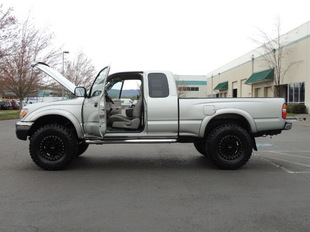 2003 Toyota Tacoma V6 2dr Xtracab / 4X4 / 3.4L / 5-SPEED / LIFTED - Photo 26 - Portland, OR 97217
