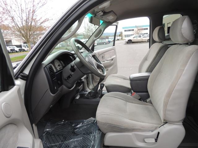 2003 Toyota Tacoma V6 2dr Xtracab / 4X4 / 3.4L / 5-SPEED / LIFTED - Photo 14 - Portland, OR 97217