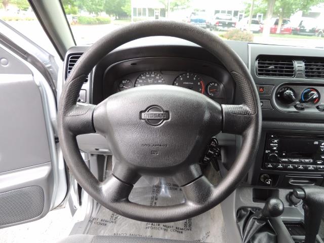 2001 Nissan Frontier XE 4-dr / OFF ROAD 4X4 / Crew Cab / V6 / Automatic - Photo 28 - Portland, OR 97217