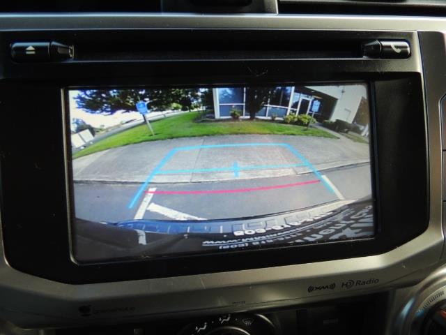 2016 Toyota 4Runner 4WD / V6 / 3RD SEAT / FACTORY WARRANTY / LIFTED !! - Photo 21 - Portland, OR 97217