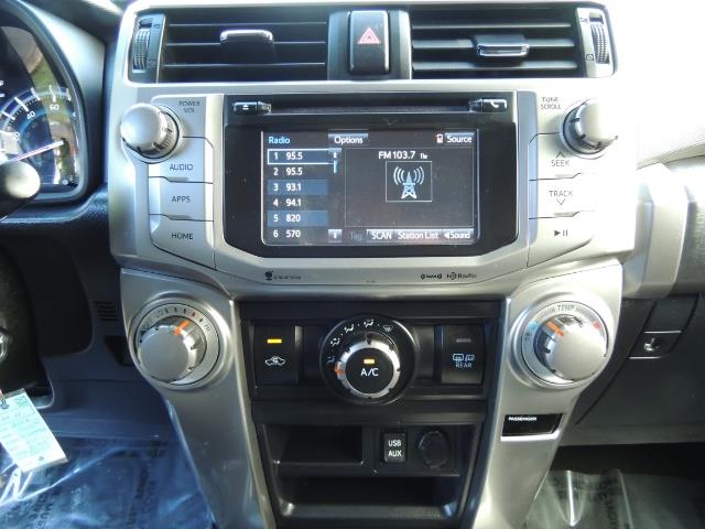 2016 Toyota 4Runner 4WD / V6 / 3RD SEAT / FACTORY WARRANTY / LIFTED !! - Photo 35 - Portland, OR 97217