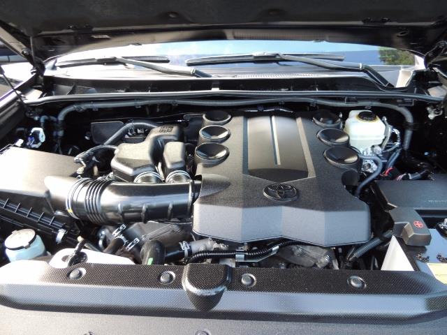 2016 Toyota 4Runner 4WD / V6 / 3RD SEAT / FACTORY WARRANTY / LIFTED !! - Photo 31 - Portland, OR 97217