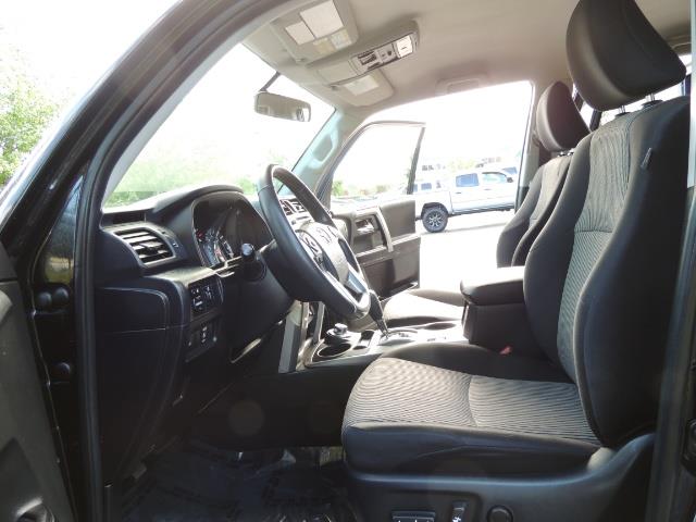 2016 Toyota 4Runner 4WD / V6 / 3RD SEAT / FACTORY WARRANTY / LIFTED !! - Photo 13 - Portland, OR 97217