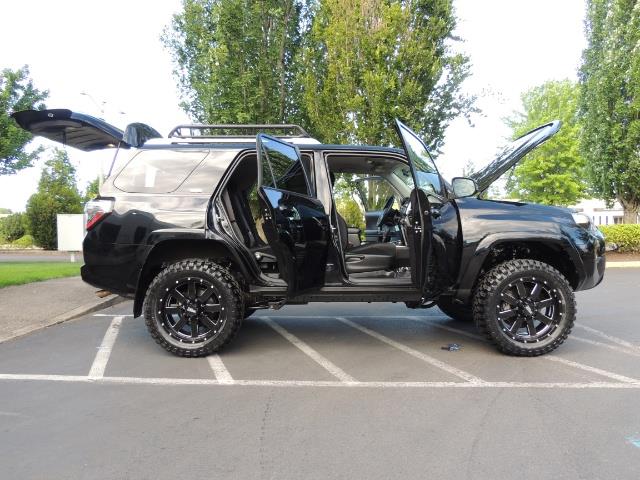 2016 Toyota 4Runner 4WD / V6 / 3RD SEAT / FACTORY WARRANTY / LIFTED !! - Photo 23 - Portland, OR 97217