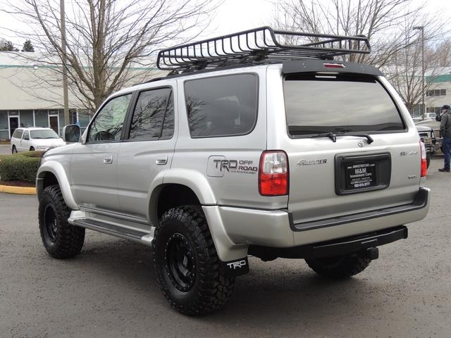 2001 Toyota 4Runner SPORT SR5 / 4X4 / Sunroof / LIFTED LIFTED - Photo 7 - Portland, OR 97217