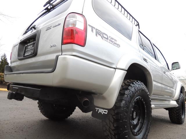 2001 Toyota 4Runner SPORT SR5 / 4X4 / Sunroof / LIFTED LIFTED - Photo 12 - Portland, OR 97217
