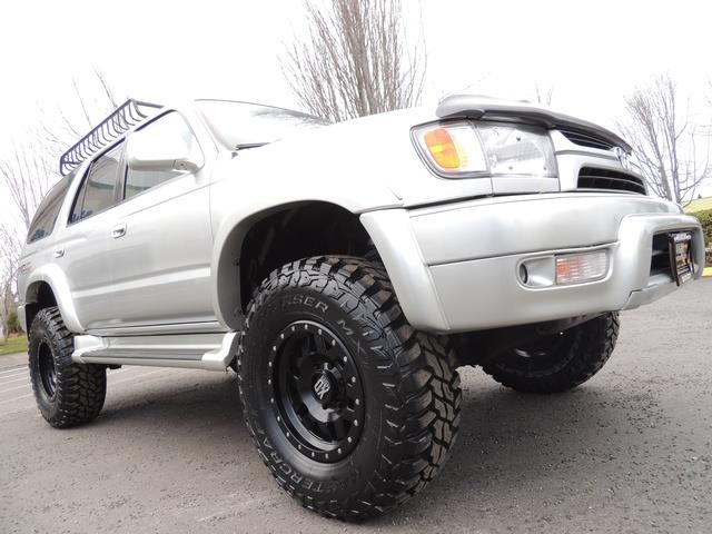 2001 Toyota 4Runner SPORT SR5 / 4X4 / Sunroof / LIFTED LIFTED - Photo 10 - Portland, OR 97217