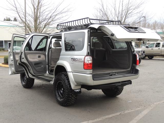 2001 Toyota 4Runner SPORT SR5 / 4X4 / Sunroof / LIFTED LIFTED - Photo 27 - Portland, OR 97217
