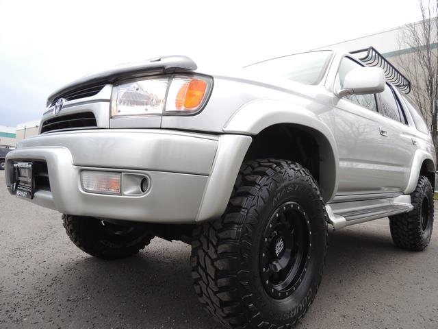 2001 Toyota 4Runner SPORT SR5 / 4X4 / Sunroof / LIFTED LIFTED - Photo 9 - Portland, OR 97217