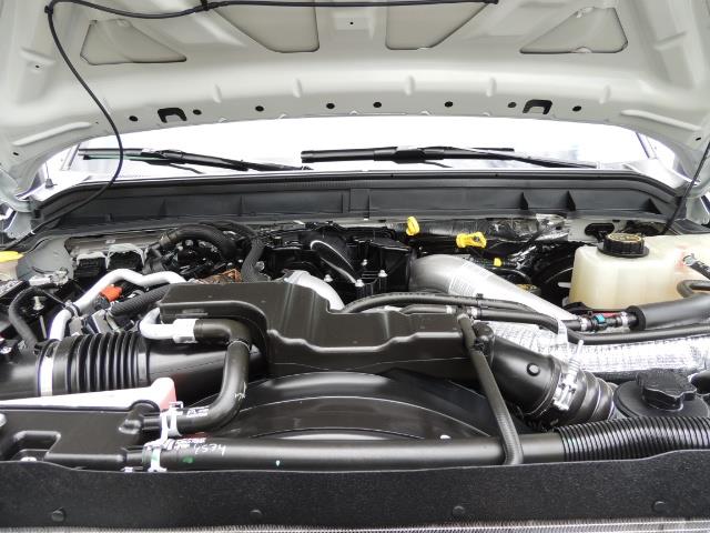 2016 Ford F-250 Super Duty LARIAT/ 4X4 / 6.7L DIESEL / NEW LIFT - Photo 33 - Portland, OR 97217