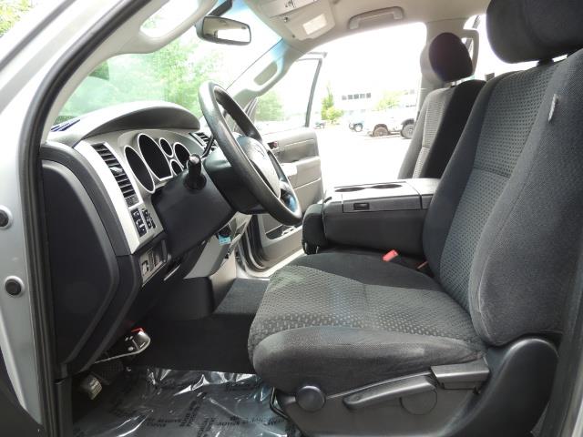 2007 Toyota Tundra 4X4 5.7L Double Cab / Long Bed / 1-Owner / LIFTED - Photo 14 - Portland, OR 97217