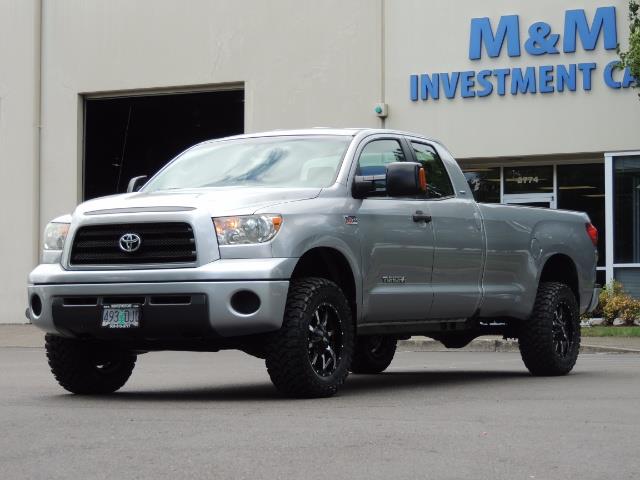 2007 Toyota Tundra 4X4 5.7L Double Cab / Long Bed / 1-Owner / LIFTED - Photo 40 - Portland, OR 97217