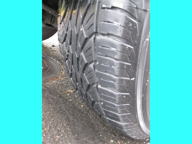 2002 Mitsubishi Montero Limited / 4WD / V6 / 3RD Seat / Leather / Loaded - Photo 49 - Portland, OR 97217