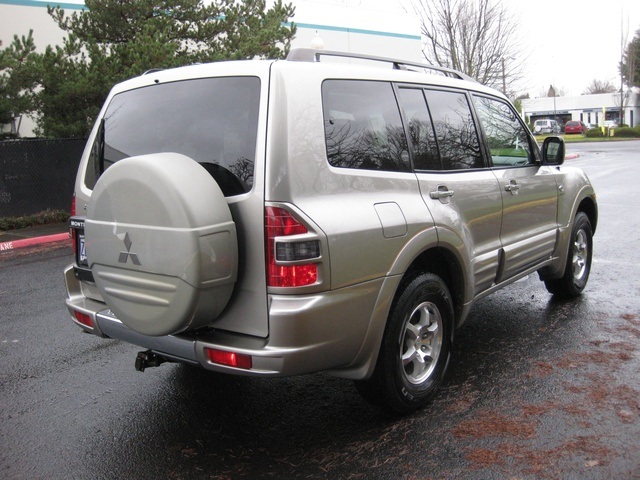 2002 Mitsubishi Montero Limited / 4WD / V6 / 3RD Seat / Leather / Loaded - Photo 8 - Portland, OR 97217