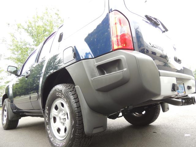 2010 Nissan Xterra X Sport Utility / 4WD / 6-SPEED MANUAL / 1-OWNER - Photo 12 - Portland, OR 97217