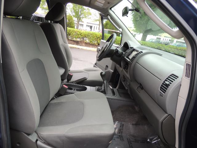 2010 Nissan Xterra X Sport Utility / 4WD / 6-SPEED MANUAL / 1-OWNER - Photo 17 - Portland, OR 97217