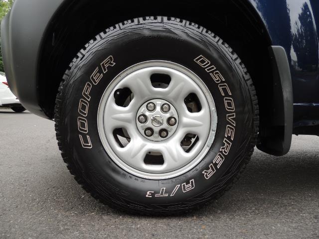 2010 Nissan Xterra X Sport Utility / 4WD / 6-SPEED MANUAL / 1-OWNER - Photo 38 - Portland, OR 97217
