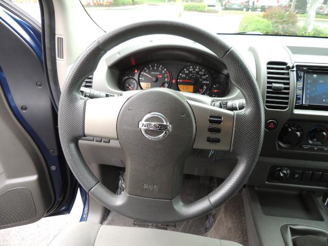 2010 Nissan Xterra X Sport Utility / 4WD / 6-SPEED MANUAL / 1-OWNER - Photo 22 - Portland, OR 97217