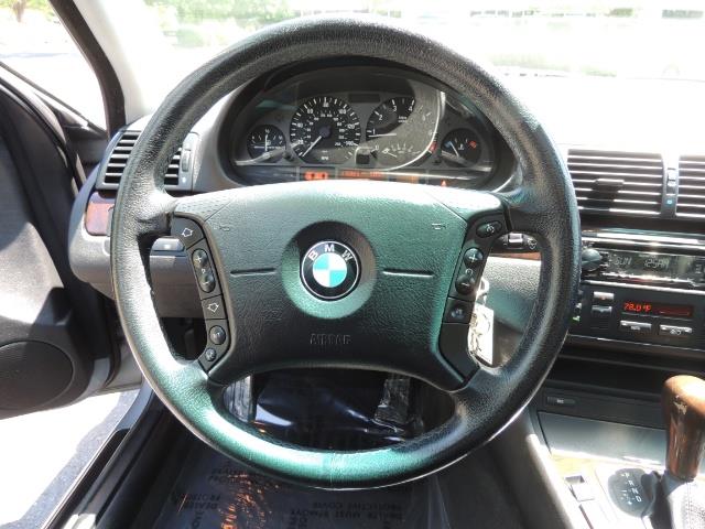 2005 BMW 325i / Sedan / Leather / Sunroof / LOW MILES - Photo 35 - Portland, OR 97217