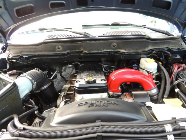 2003 Dodge Ram 2500 SLT / 4X4 / 5.9L Diesel HIGHOUTPUT/ 6-SPEED MANUAL - Photo 31 - Portland, OR 97217