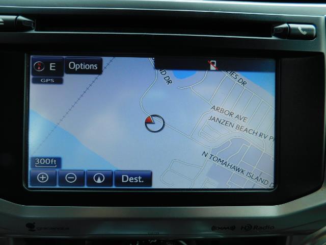2016 Toyota 4Runner SR5 / 4X4 / Navigation / Back up camera / Execl Co - Photo 35 - Portland, OR 97217