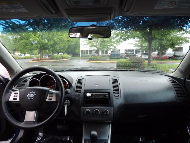 2005 Nissan Altima 3.5 SE / Sedan / Automatic / 6 Cyl - Photo 35 - Portland, OR 97217