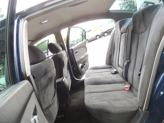 2005 Nissan Altima 3.5 SE / Sedan / Automatic / 6 Cyl - Photo 15 - Portland, OR 97217