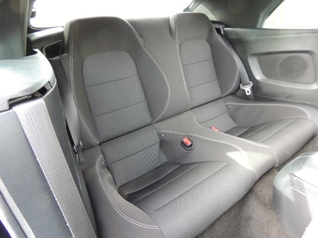2016 Ford Mustang V6 / Convertible / Automatic / Premium Wheels - Photo 36 - Portland, OR 97217