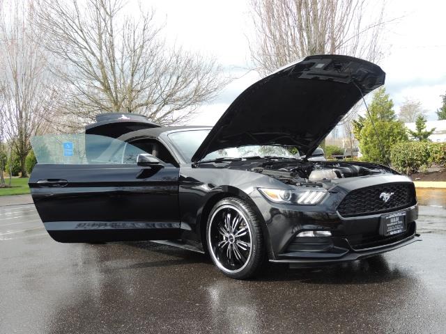 2016 Ford Mustang V6 / Convertible / Automatic / Premium Wheels - Photo 32 - Portland, OR 97217