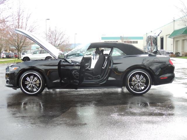 2016 Ford Mustang V6 / Convertible / Automatic / Premium Wheels - Photo 26 - Portland, OR 97217