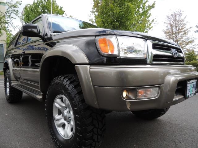 1999 Toyota 4Runner Limited 4WD / V6 / Leather / Sunroof / LIFTED - Photo 9 - Portland, OR 97217