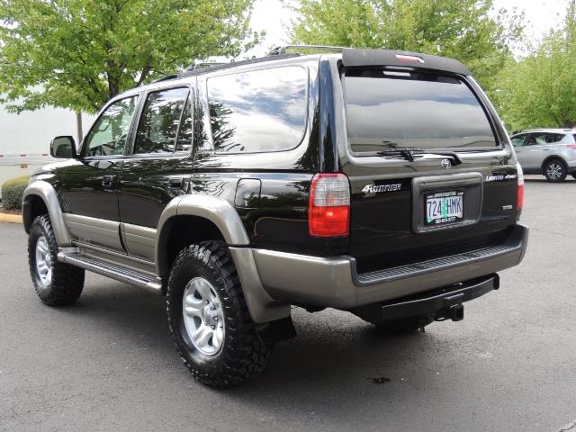 1999 Toyota 4Runner Limited 4WD / V6 / Leather / Sunroof / LIFTED - Photo 7 - Portland, OR 97217