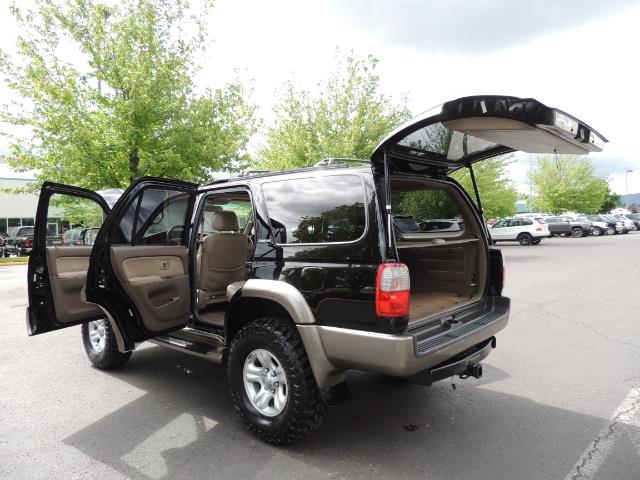 1999 Toyota 4Runner Limited 4WD / V6 / Leather / Sunroof / LIFTED - Photo 35 - Portland, OR 97217