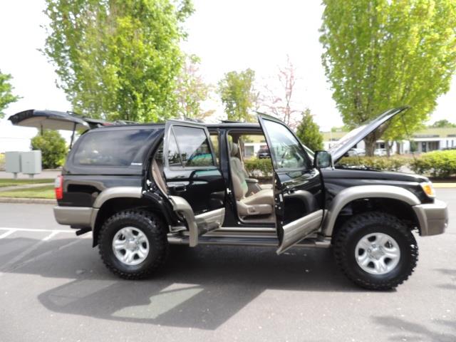 1999 Toyota 4Runner Limited 4WD / V6 / Leather / Sunroof / LIFTED - Photo 38 - Portland, OR 97217