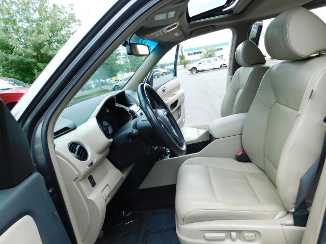 2009 Honda Pilot EX-L ALL WHEEL DRIVE / 3RD SEAT LEATHER / 1-OWNER - Photo 14 - Portland, OR 97217