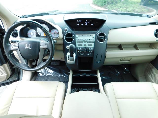 2009 Honda Pilot EX-L ALL WHEEL DRIVE / 3RD SEAT LEATHER / 1-OWNER - Photo 20 - Portland, OR 97217