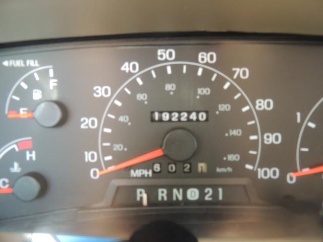 2001 Ford Excursion Limited / 4WD / 7.3L DIESEL / Excel Cond - Photo 41 - Portland, OR 97217