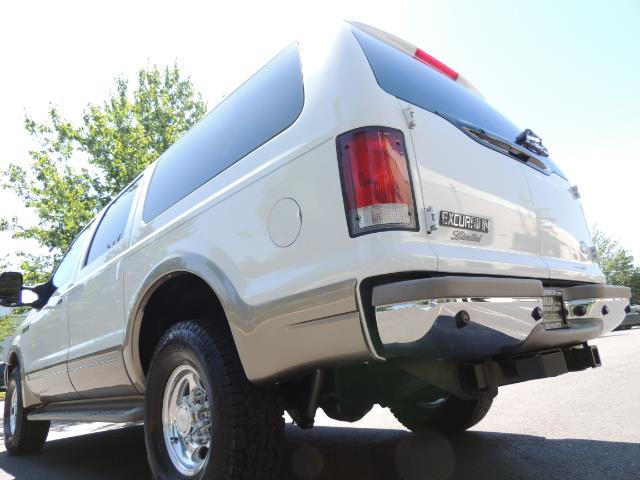 2001 Ford Excursion Limited / 4WD / 7.3L DIESEL / Excel Cond - Photo 11 - Portland, OR 97217