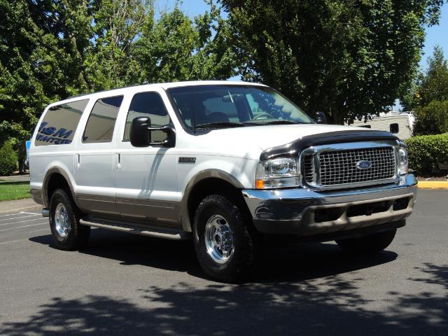 2001 Ford Excursion Limited / 4WD / 7.3L DIESEL / Excel Cond - Photo 2 - Portland, OR 97217