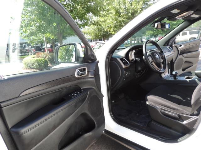 2015 Jeep Grand Cherokee Laredo / Sport Utility / 4WD / LIFTED LIFTED - Photo 13 - Portland, OR 97217