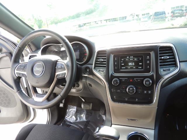2015 Jeep Grand Cherokee Laredo / Sport Utility / 4WD / LIFTED LIFTED - Photo 20 - Portland, OR 97217