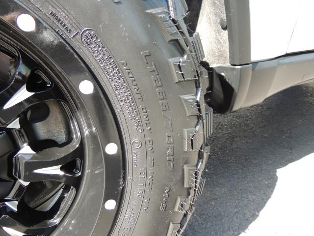 2015 Jeep Grand Cherokee Laredo / Sport Utility / 4WD / LIFTED LIFTED - Photo 26 - Portland, OR 97217