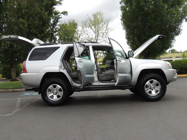 2004 Toyota 4Runner SR5 SPORT 4WD LEATHER /LIFTED 33 "MUD 2-OWNER 6CYL - Photo 10 - Portland, OR 97217