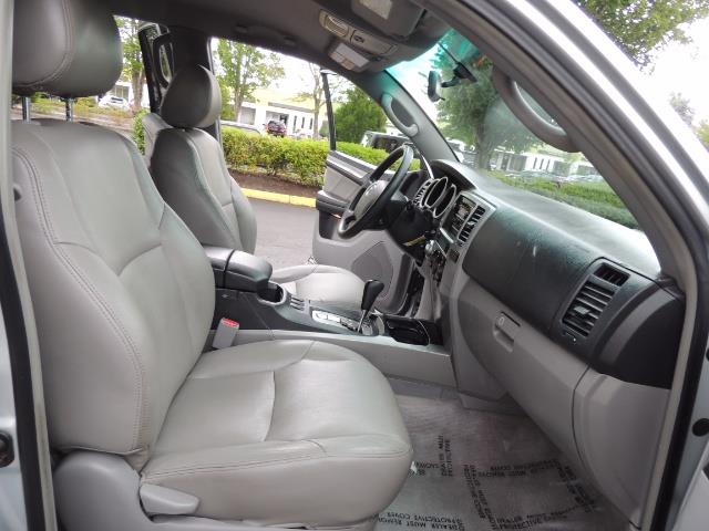 2004 Toyota 4Runner SR5 SPORT 4WD LEATHER /LIFTED 33 "MUD 2-OWNER 6CYL - Photo 17 - Portland, OR 97217